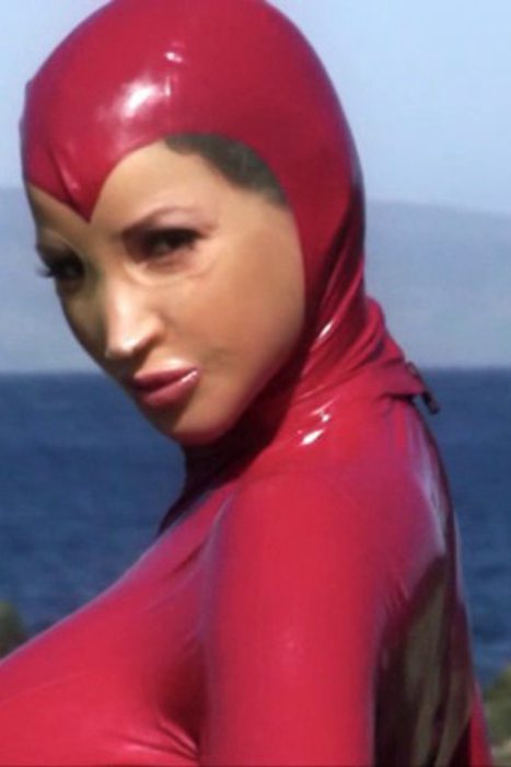 [Carrie Lachance唯美视频]ID0015 bianca-beauchamp-red-catsuit-hawaii_480p--性感提示：大尺度俏女郎情趣制服气质下体诱惑