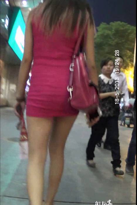 [街拍客视频]jx0344 街拍红色超短裙小少妇
